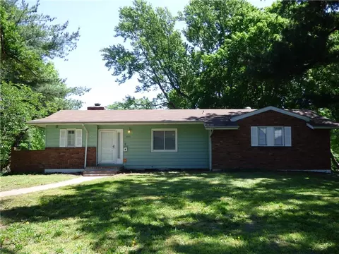 6101 Lane Ave, Raytown, MO 64133