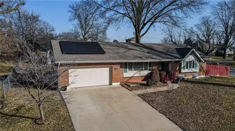 8200 Wood Ave, Kansas City, KS 66112