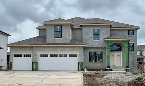 7711 NE 103rd Ter, Kansas City, MO 64157