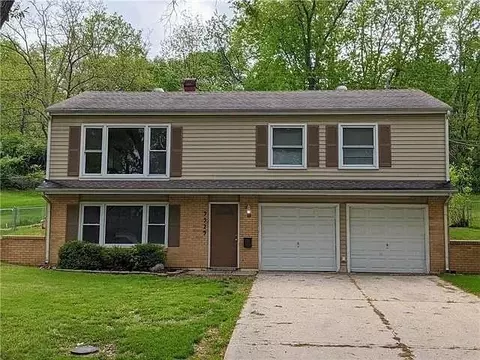 9929 Harrison St, Kansas City, MO 64131