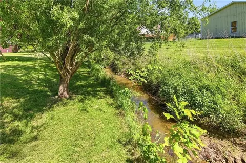 Exterior - 4 Skyline Dr, Adrian, MO 64720 photo 5 of 10