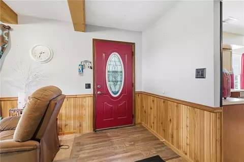 Entry Way - 4 Skyline Dr, Adrian, MO 64720 photo 1 of 2
