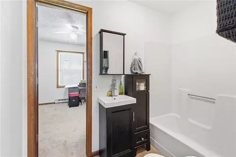 Bath - 4 Skyline Dr, Adrian, MO 64720 photo 2 of 3