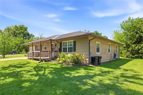 Exterior - 4 Skyline Dr, Adrian, MO 64720 photo 2 of 10