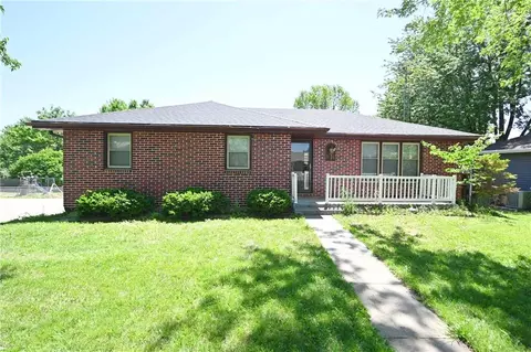3110 Bristol St, Saint Joseph, MO 64506