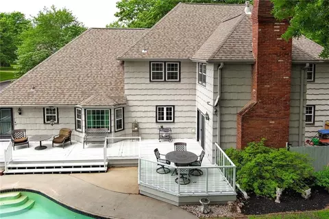 Exterior - 4345 Dover Ave, Independence, MO 64055 photo 17 of 17