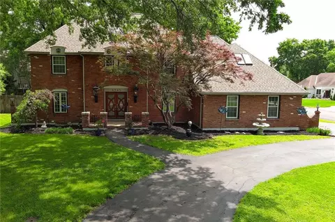 Exterior - 4345 Dover Ave, Independence, MO 64055 photo 14 of 17
