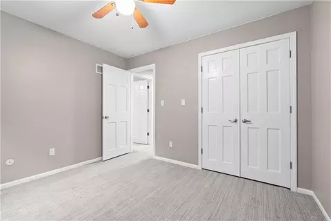 Bedroom - 410 SE Richardson Pl, Lees Summit, MO 64063 photo 5 of 7