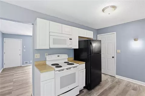 Kitchen - 4300 S Liberty St, Independence, MO 64055 photo 1 of 1
