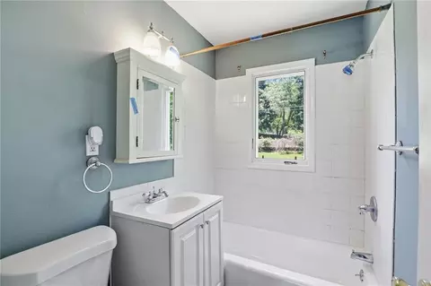 Bath - 4300 S Liberty St, Independence, MO 64055 photo 1 of 1