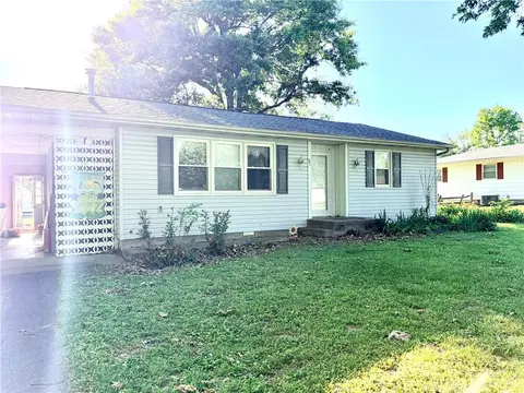 Exterior - 97 SW 5th Ln, Lamar, MO 64759 photo 2 of 11