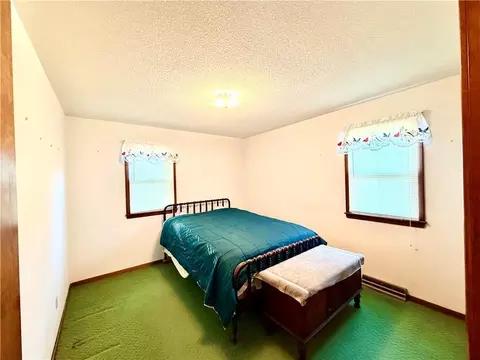 Bedroom - 97 SW 5th Ln, Lamar, MO 64759 photo 5 of 6