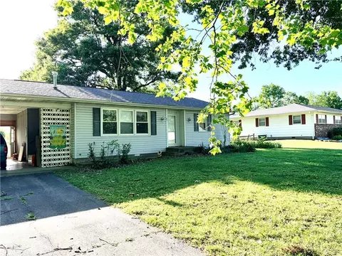 Exterior - 97 SW 5th Ln, Lamar, MO 64759 photo 1 of 11