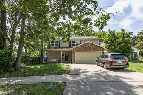 337 Illinois St, Lawrence, KS 66044