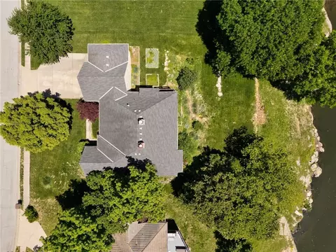 View/Area - 11709 E 71st Ct, Raytown, MO 64133 photo 2 of 4