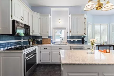 Kitchen - 11709 E 71st Ct, Raytown, MO 64133 photo 5 of 8