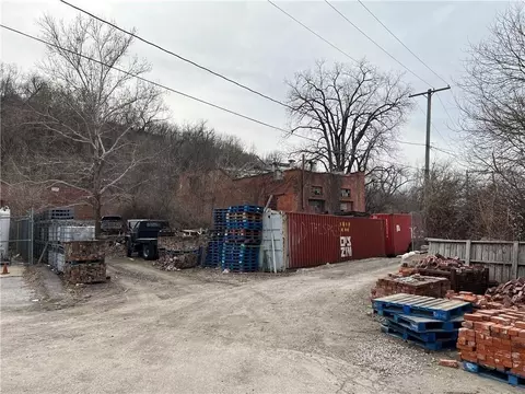 410 N Olive St, Kansas City, MO 64120