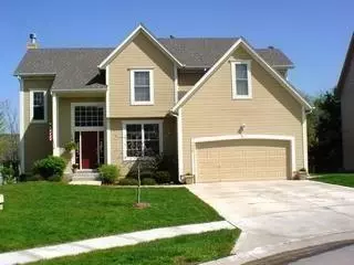 1906 W Kiera Cir, Olathe, KS 66061