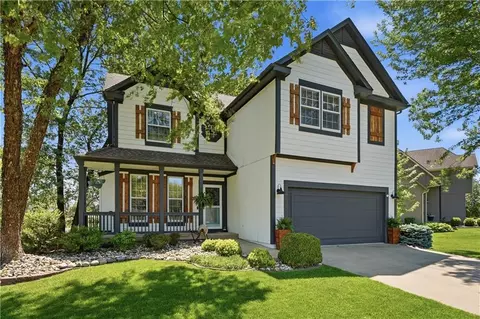 14415 S Summit St, Olathe, KS 66062