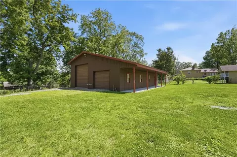 3101 Blue Ridge Blvd, Independence, MO 64052