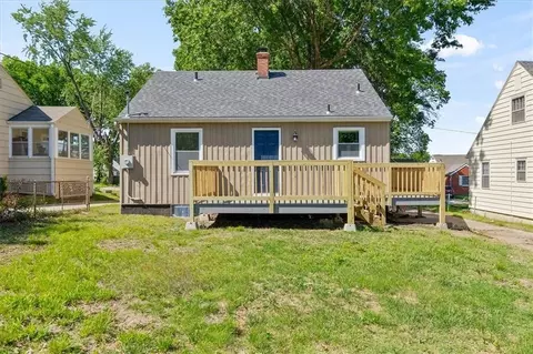 4211 E 67th Ter, Kansas City, MO 64132