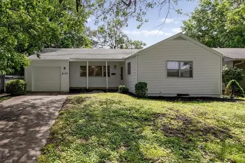 8107 Walnut St, Kansas City, MO 64114