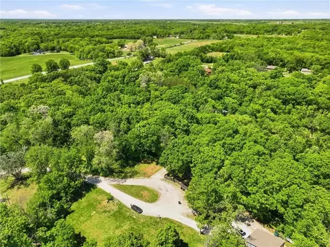 View/Area - 5796 SE Pine Ln, Holt, MO 64048 photo 3 of 8