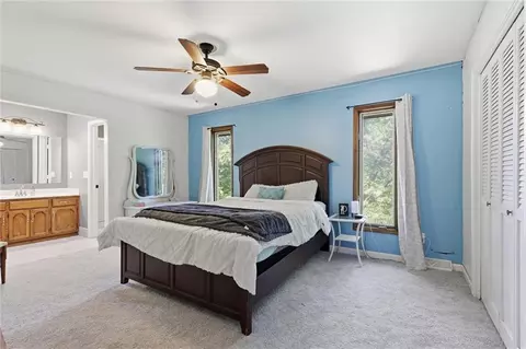 Bedroom - 5796 SE Pine Ln, Holt, MO 64048 photo 3 of 4