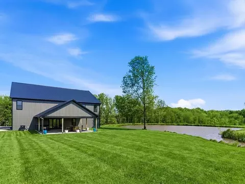 2362 SW Us 169 Hwy, Gower, MO 64454