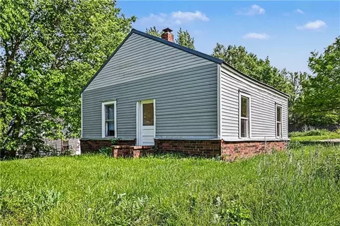 Exterior - 191 N Burns St, Fillmore, MO 64449 photo 1 of 2