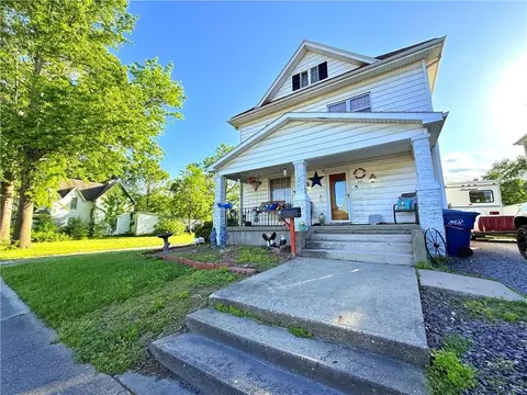 Exterior - 412 S Main St, Brookfield, MO 64628 photo 2 of 9