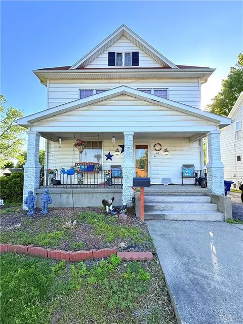 412 S Main St, Brookfield, MO 64628