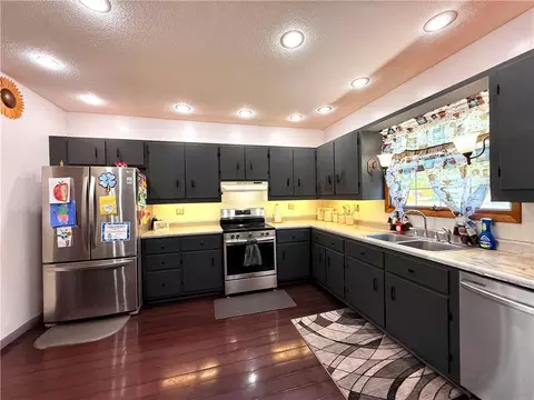 Kitchen - 412 S Main St, Brookfield, MO 64628 photo 3 of 3