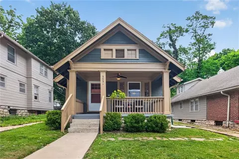 5831 Tracy Ave, Kansas City, MO 64110
