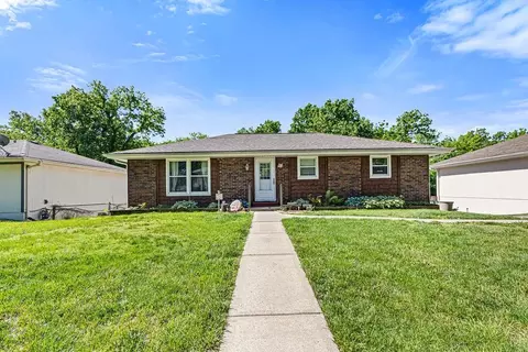4510 Zebra Ln, Saint Joseph, MO 64506