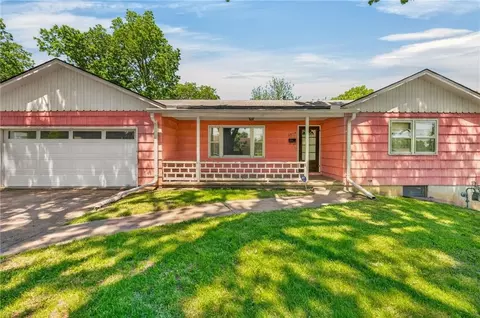 3514 Kimball Ave, Kansas City, KS 66104