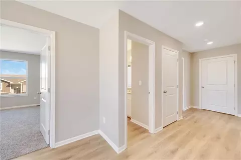 Entry Way - 603 Foxglove Ln, Raymore, MO 64083 photo 4 of 7