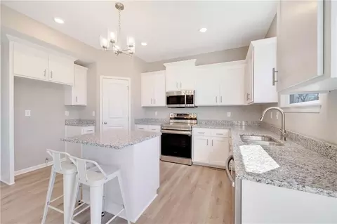 Kitchen - 603 Foxglove Ln, Raymore, MO 64083 photo 3 of 3
