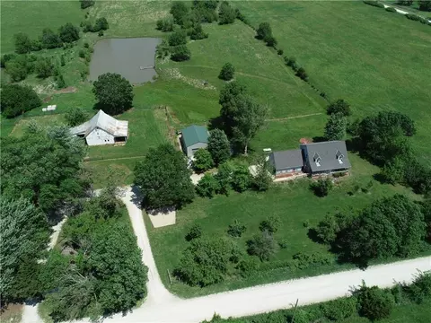 10510 W 327th St, Paola, KS 66071