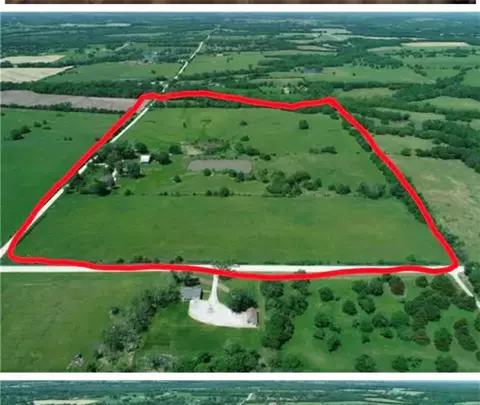 10510 W 327th St, Paola, KS 66071