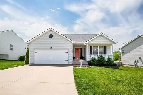 12630 NW Oak Ridge Rd, Platte City, MO 64079