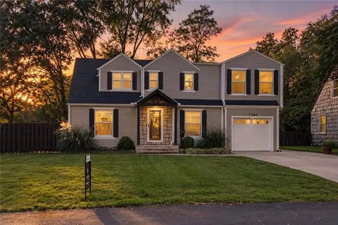 7744 Grand Ave, Kansas City, MO 64114