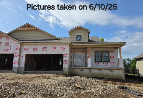 13044 S Constance St, Olathe, KS 66062
