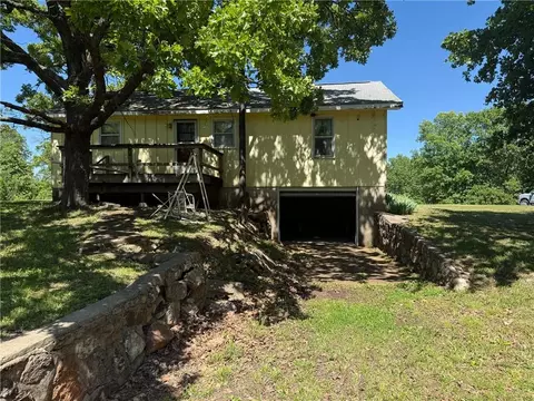 Exterior - 33486 7 Hwy, Edwards, MO 65326 photo 2 of 13