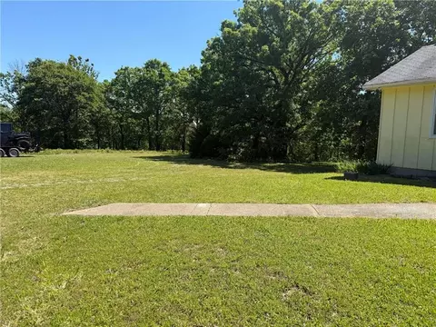Exterior - 33486 7 Hwy, Edwards, MO 65326 photo 4 of 13