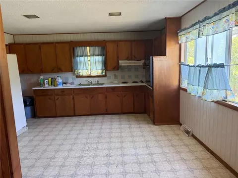 Kitchen - 33486 7 Hwy, Edwards, MO 65326 photo 1 of 1