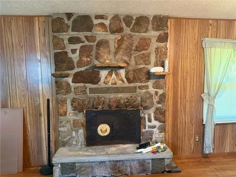 Living - 33486 7 Hwy, Edwards, MO 65326 photo 1 of 2