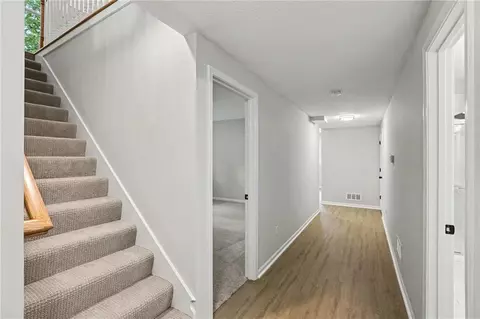 Entry Way - 414 Eagle Glen Dr, Raymore, MO 64083 photo 1 of 1