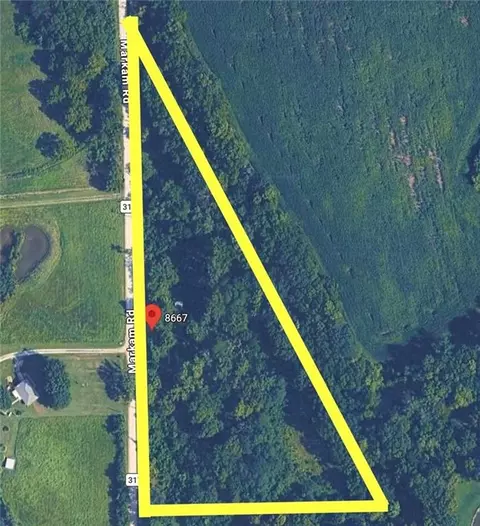 8667 Markham Rd, Richmond, MO 64085