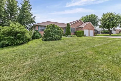Exterior - 819 Pryor St, Iola, KS 66749 photo 12 of 16